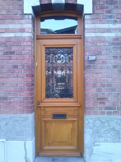 Les portes d'entrée-Les portes bois/ › Comptoir des Bois